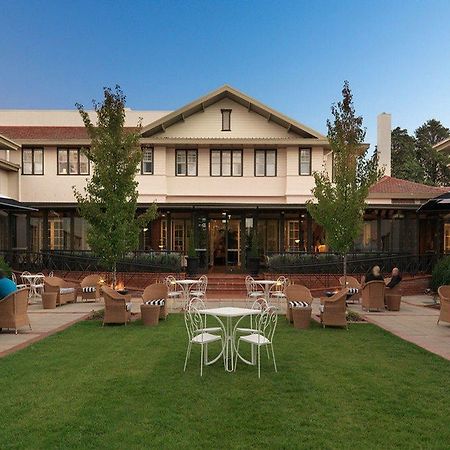 Hotel Kurrajong Canberra Kültér fotó