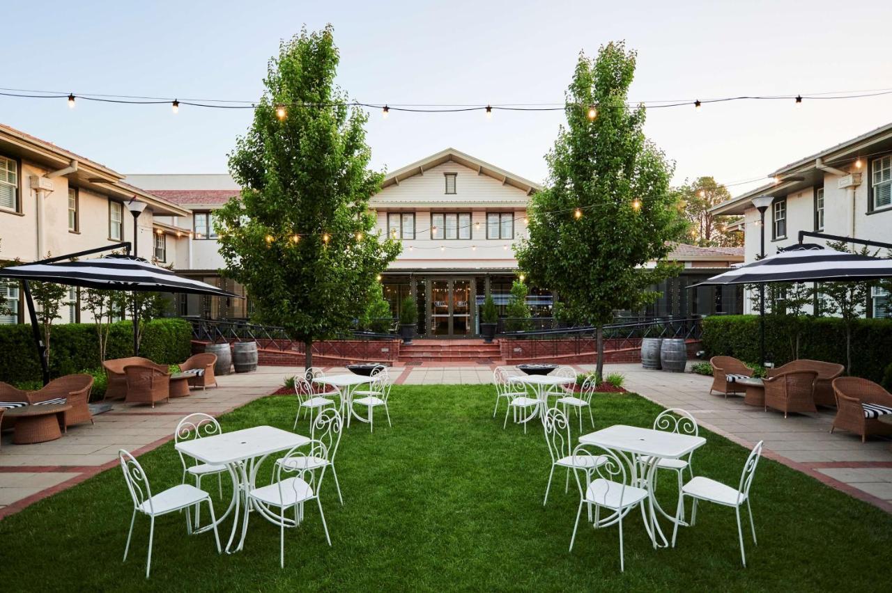 Hotel Kurrajong Canberra Kültér fotó