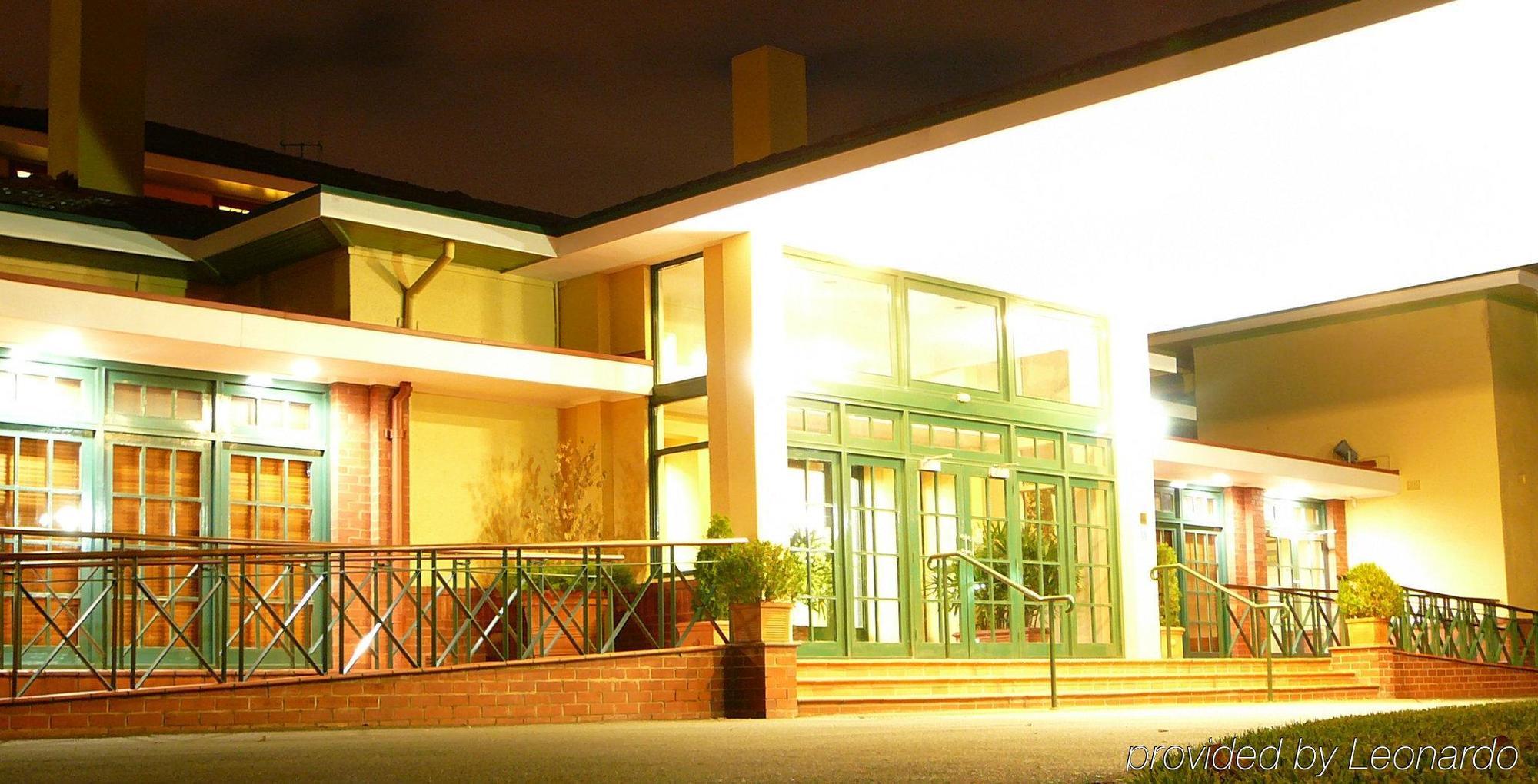 Hotel Kurrajong Canberra Kültér fotó